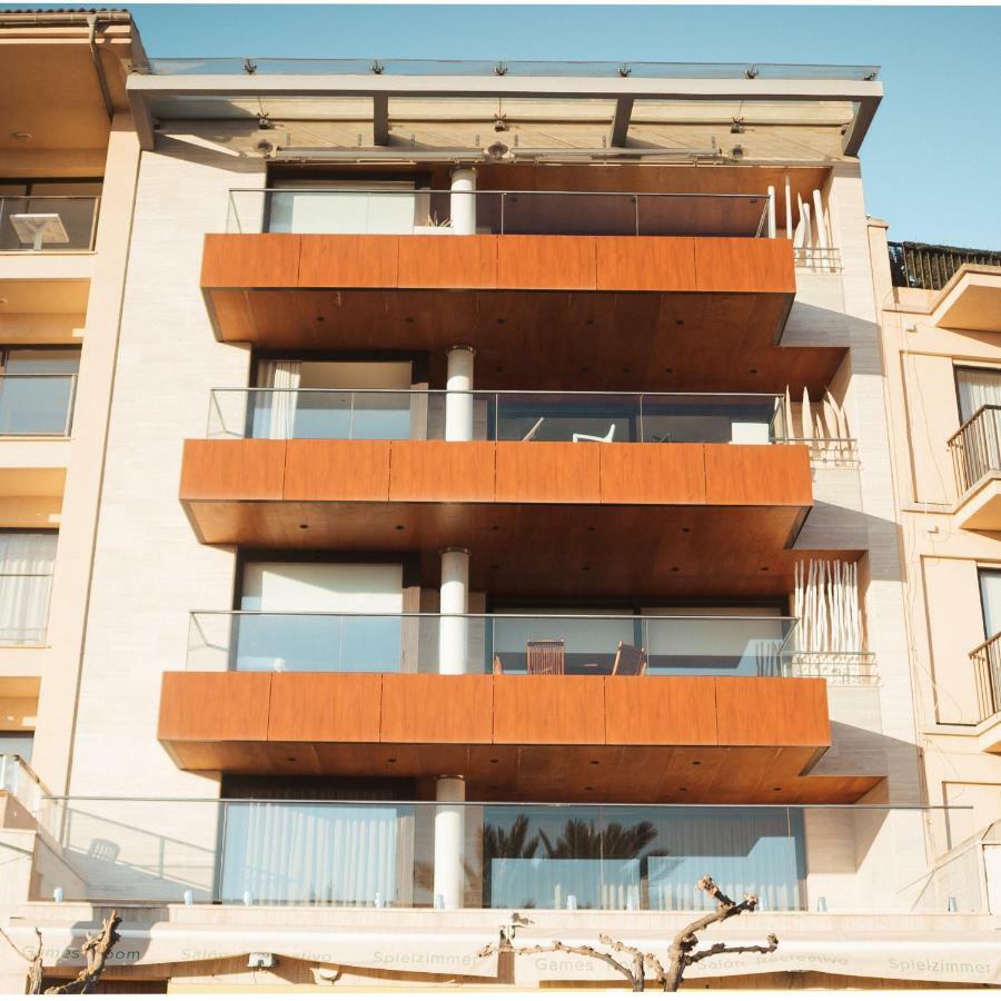 Luxury Sea View Apartment In Puerto De Alcudia Ngoại thất bức ảnh